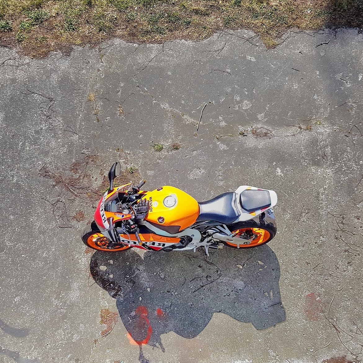 Honda Cbr 1000 RR (Solgt) billede 7