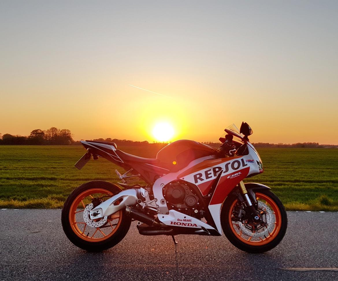 Honda Cbr 1000 RR (Solgt) billede 5