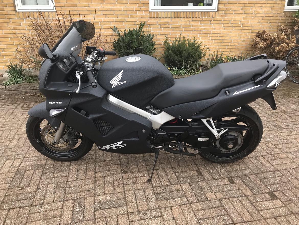 Honda VFR 800 RC46 billede 1