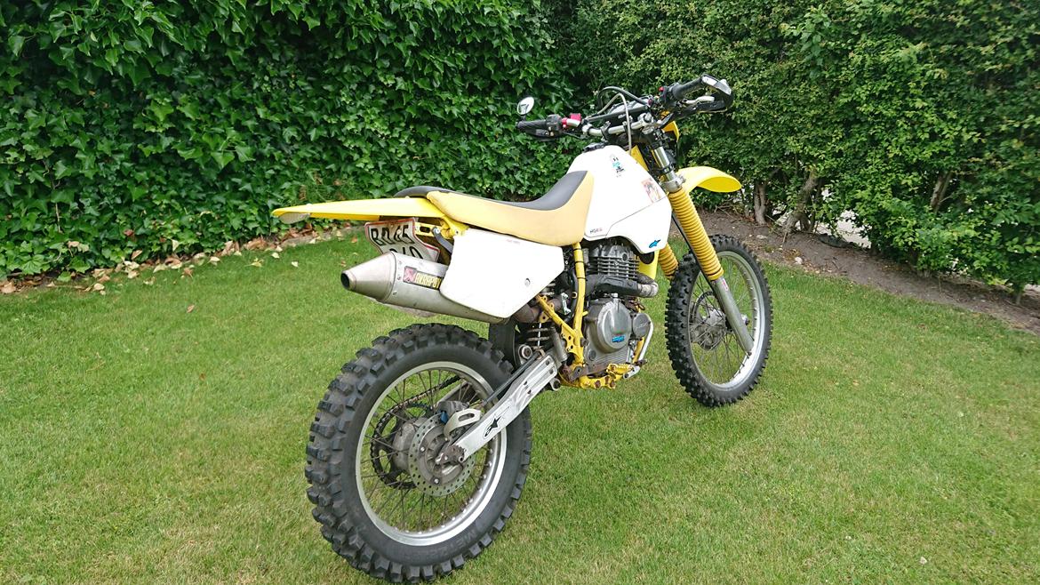 Suzuki DR 350 billede 3