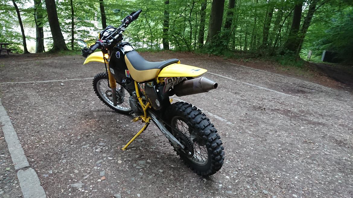 Suzuki DR 350 billede 10