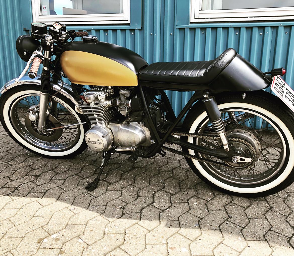 Honda CB550 billede 1