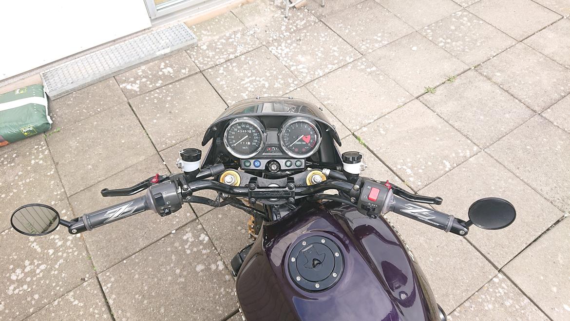 Kawasaki Zrx 1100 billede 10