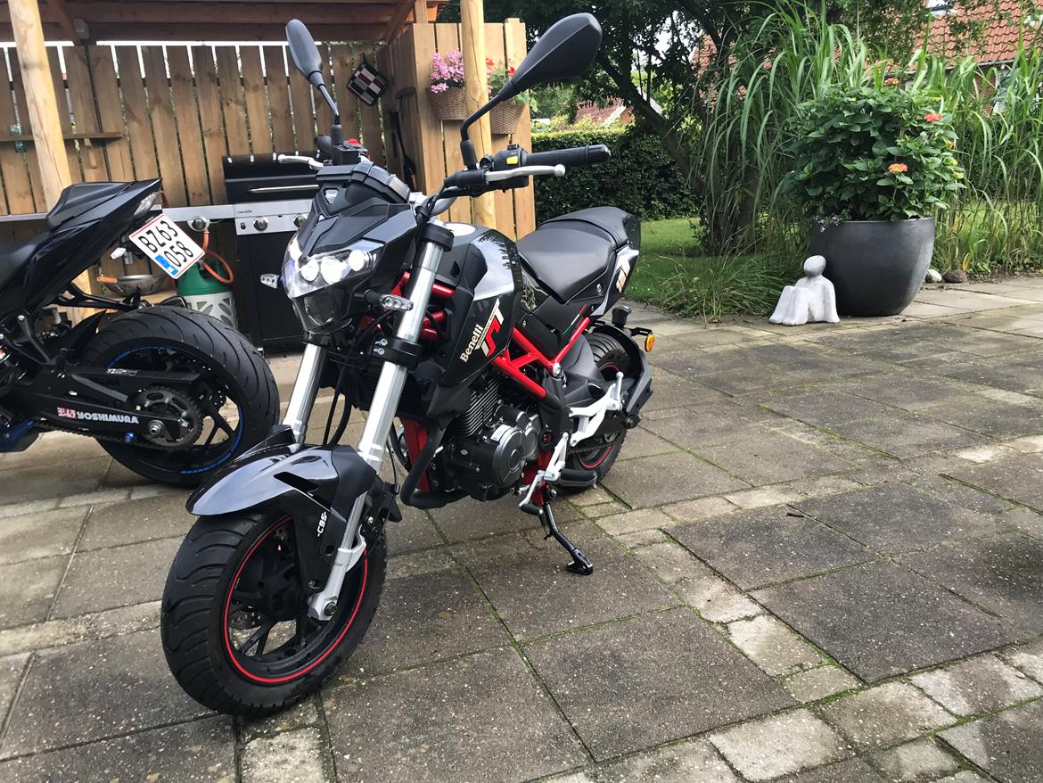 Benelli TNT 125 billede 1