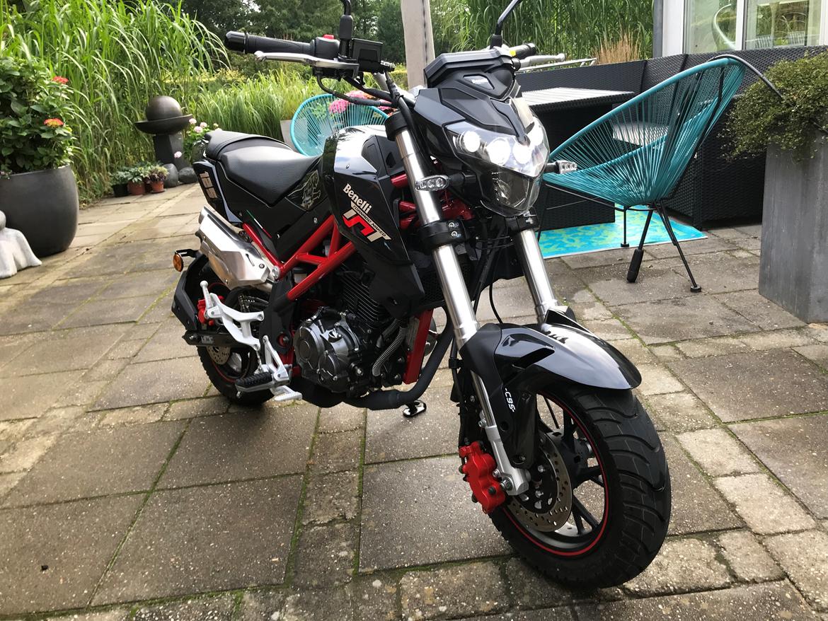 Benelli TNT 125 billede 2