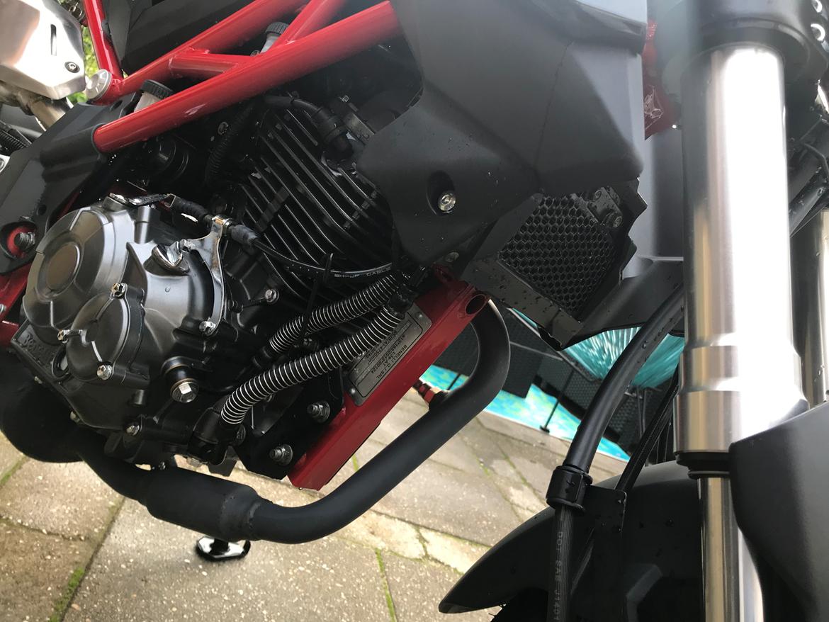 Benelli TNT 125 billede 12