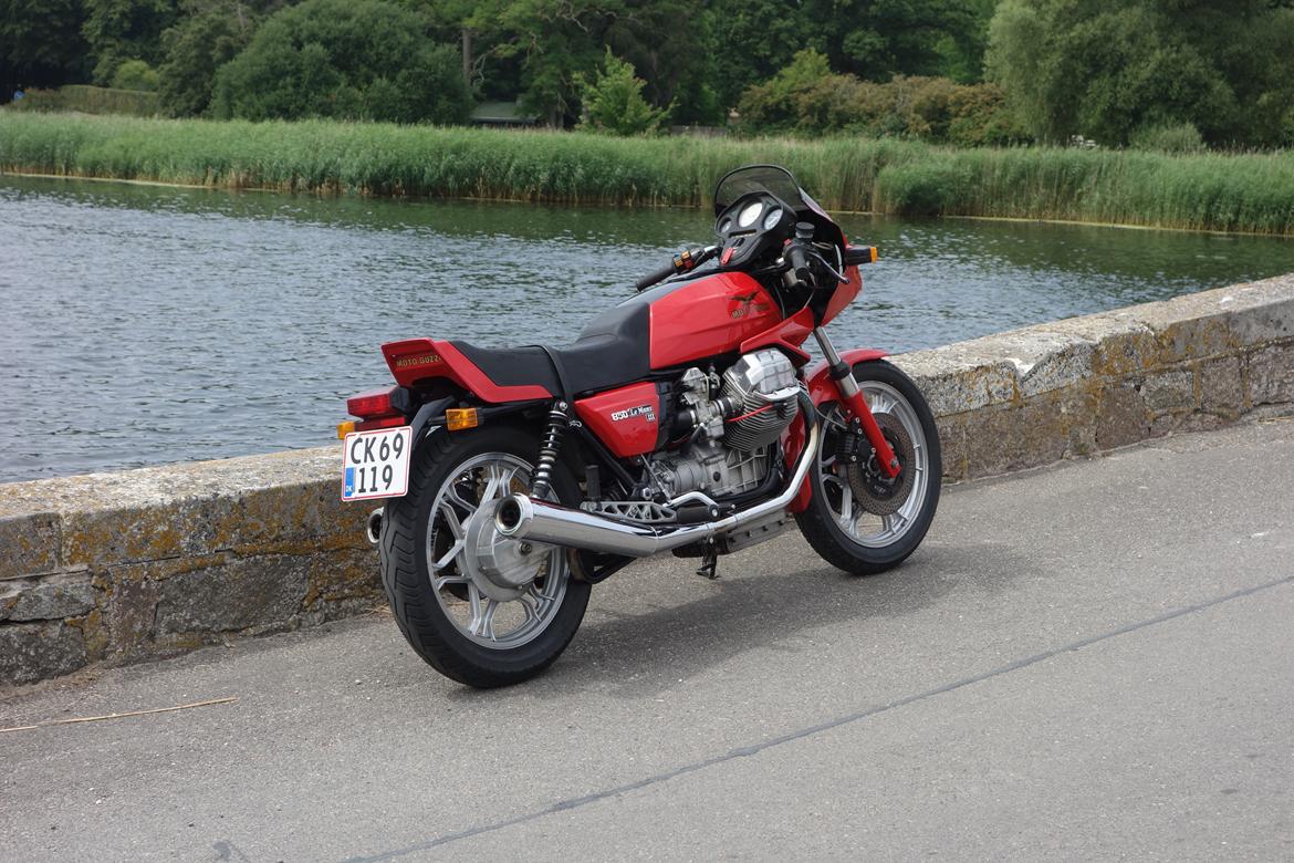 Moto Guzzi 850 Le Mans Mk III billede 7