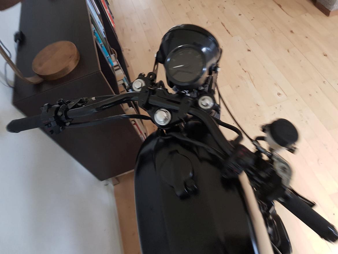 Honda cb400f  billede 3