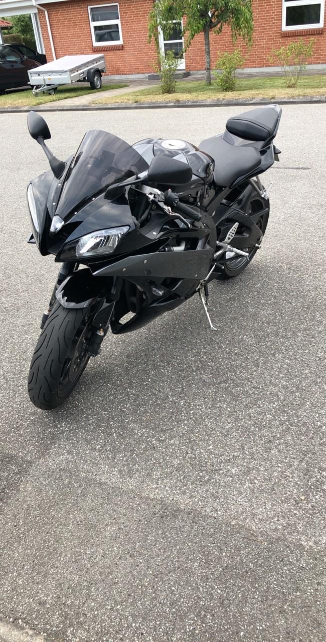 Yamaha YZF R6 billede 2