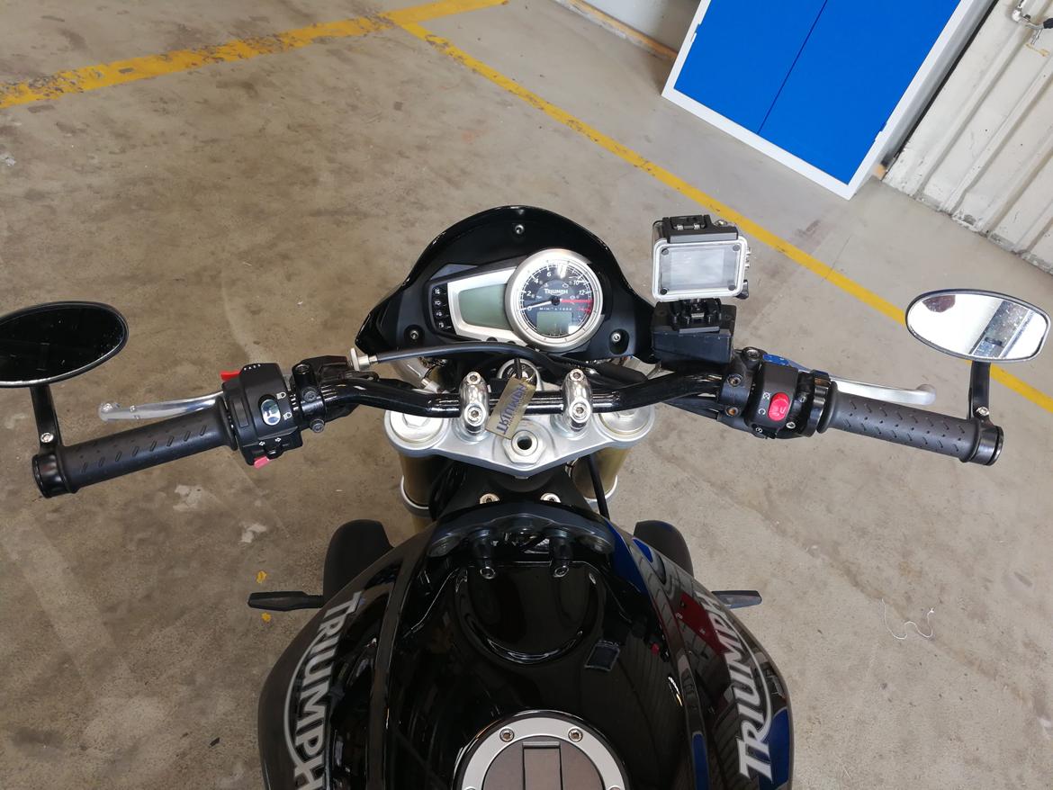 Triumph Street Triple 675 billede 1