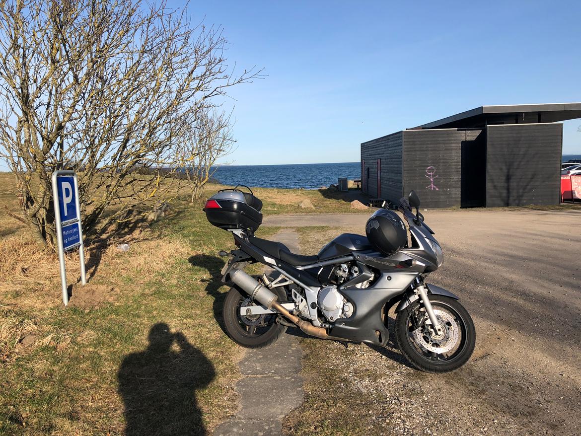 Suzuki Bandit SA - totalskadet ifm tyveri. billede 4