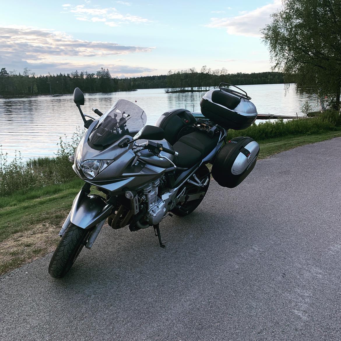Suzuki Bandit SA - totalskadet ifm tyveri. billede 5
