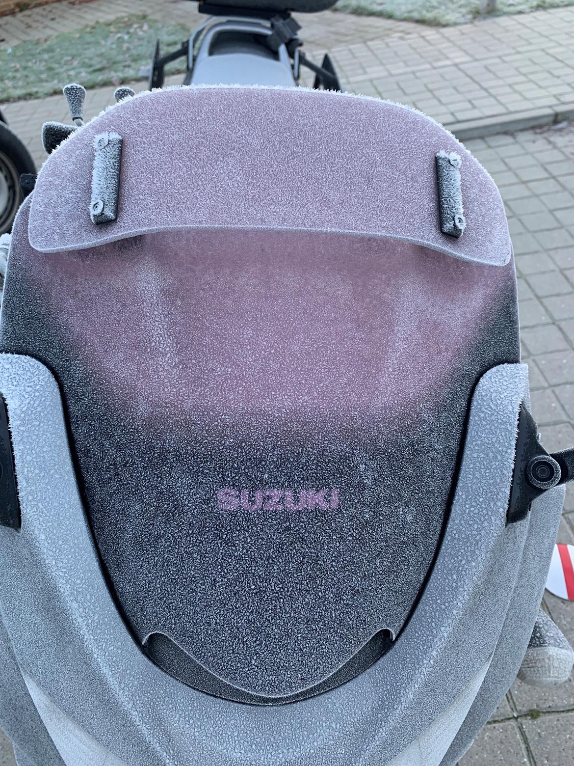 Suzuki Bandit SA - totalskadet ifm tyveri. billede 8