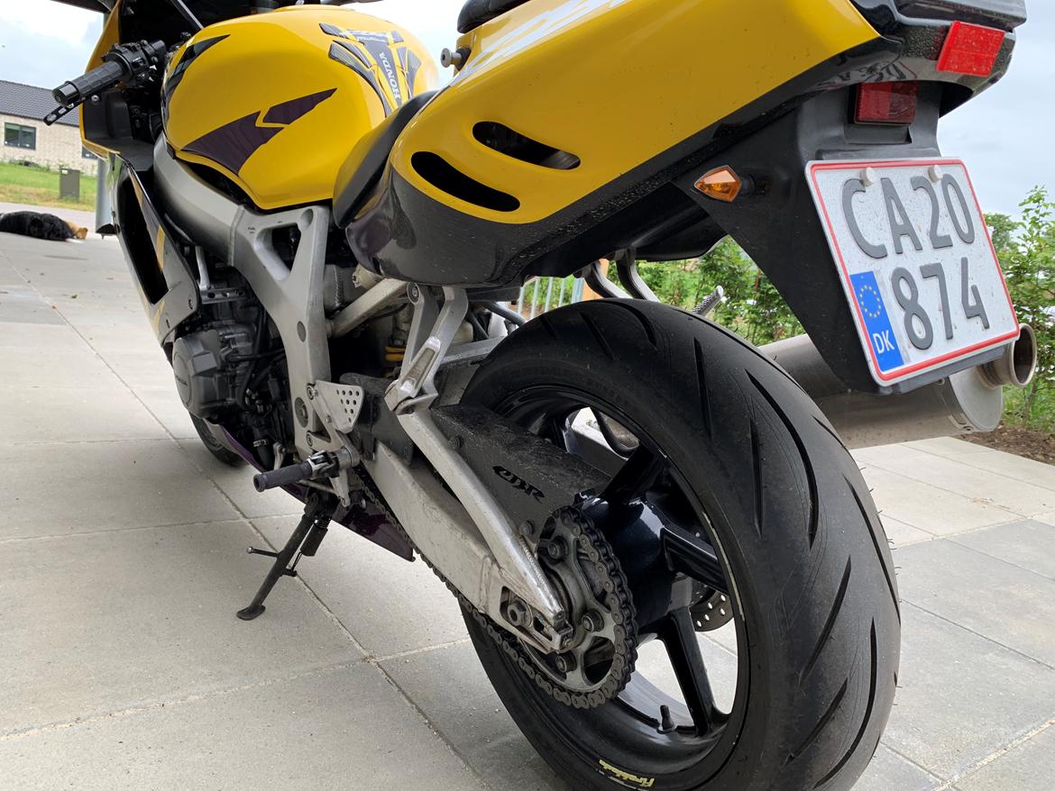 Honda CBR 900 RR (SOLGT) billede 8