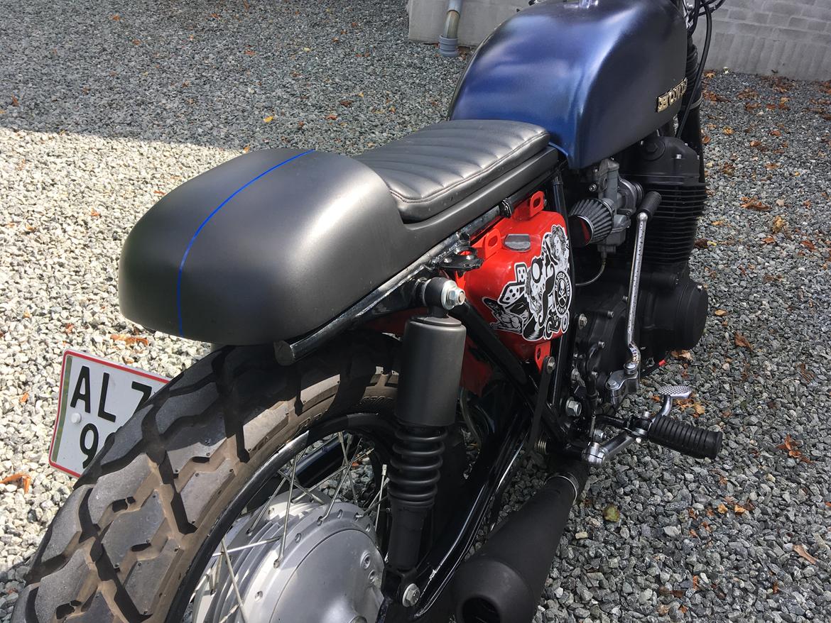 Honda cb 750 k7 billede 4