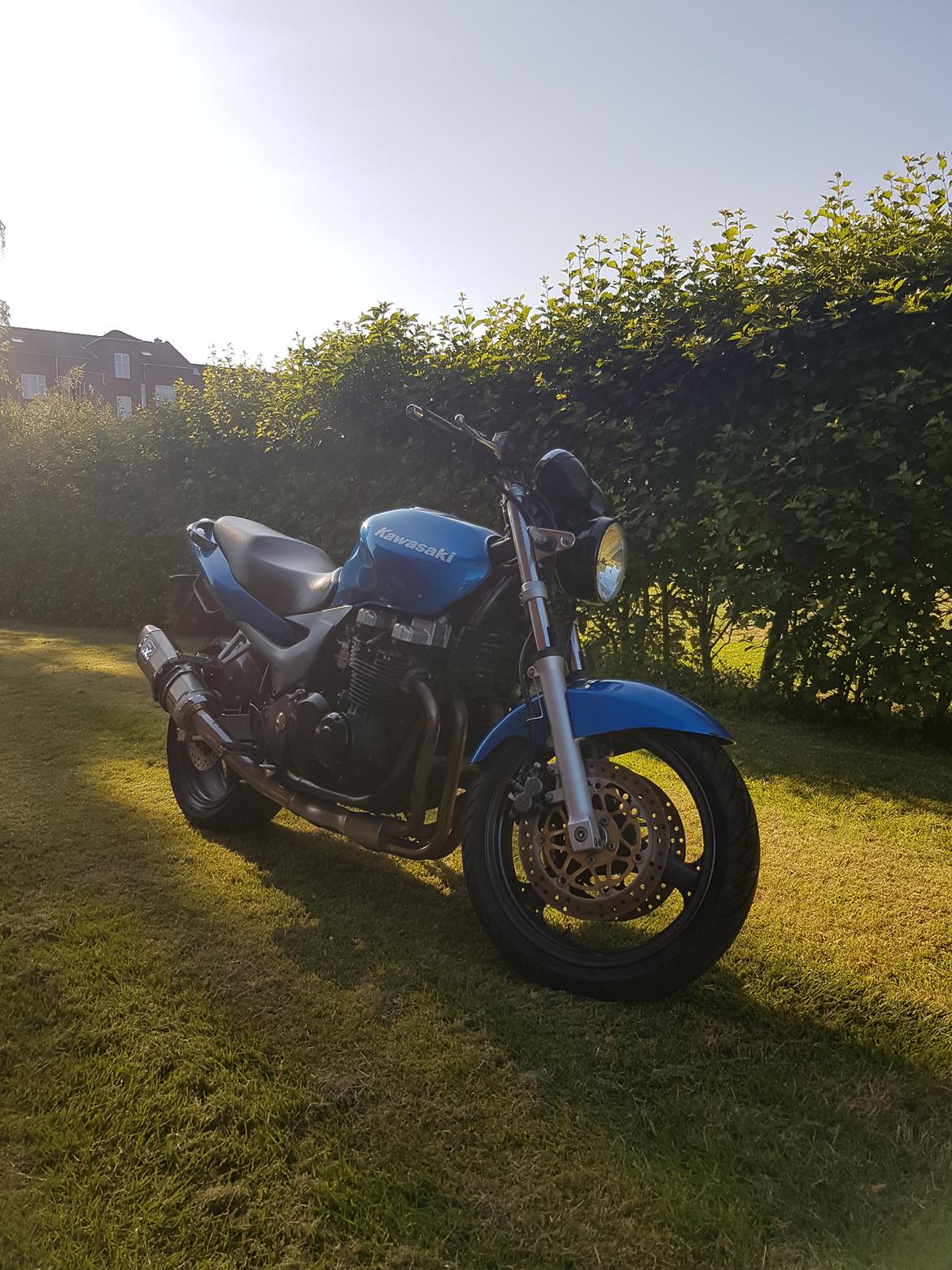 Kawasaki ZR750F billede 1