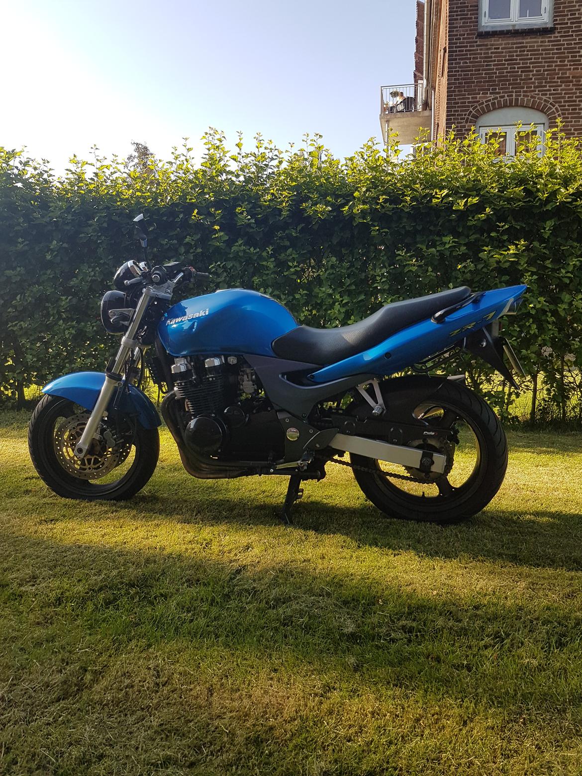 Kawasaki ZR750F billede 3