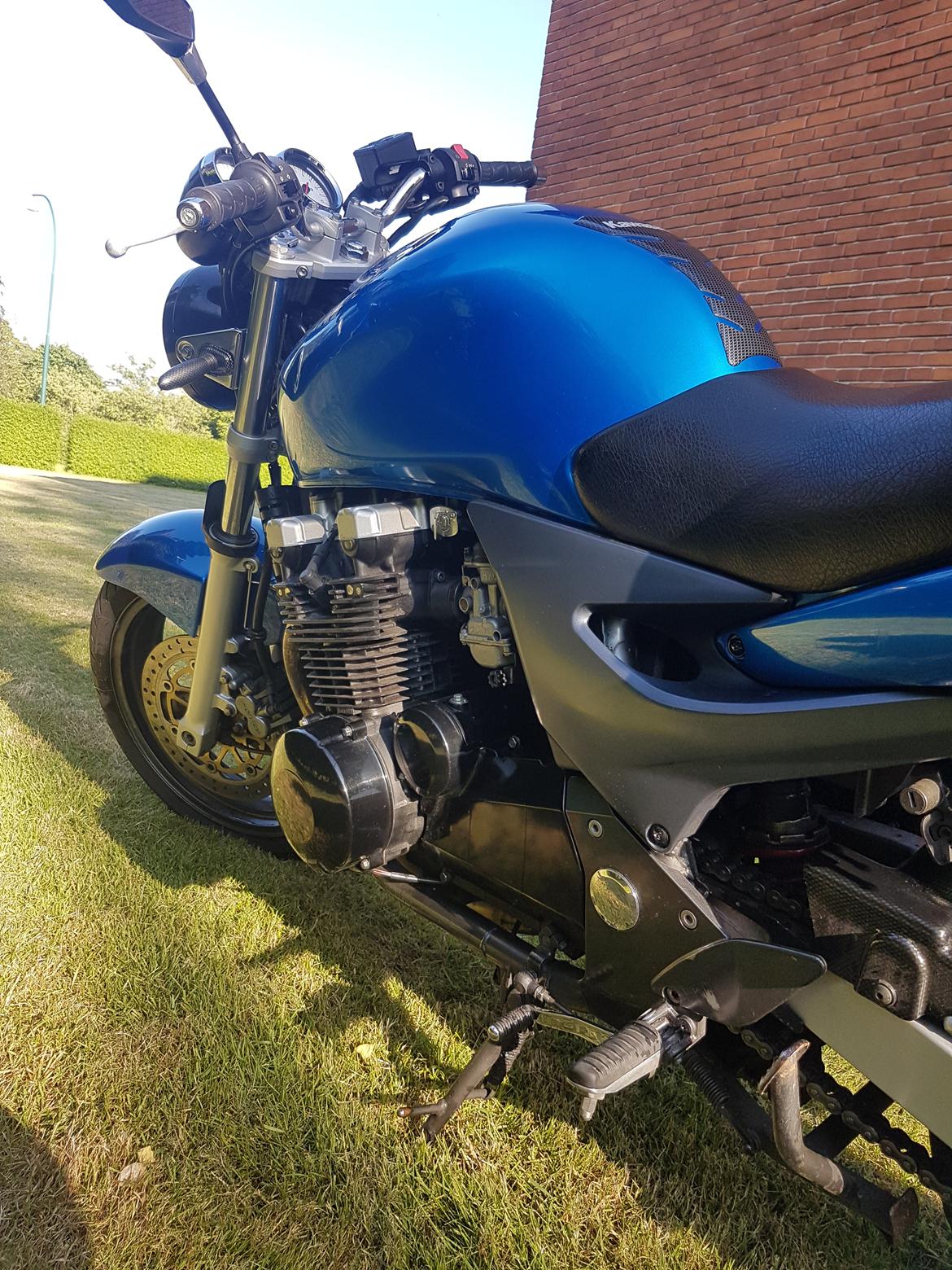 Kawasaki ZR750F billede 5