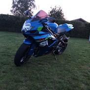 Suzuki GSX-R 750