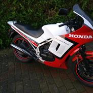 Honda VF500 F2