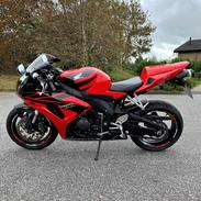 Honda CBR1000RR Fireblade