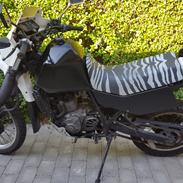 Suzuki DR 650 Dakar R.