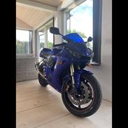 Yamaha YZF-R6