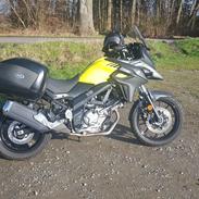 Suzuki V-Strom 650