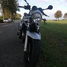 Suzuki Gsf650