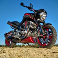 Yamaha MT-01 (Stage 2) Soul Red Edition