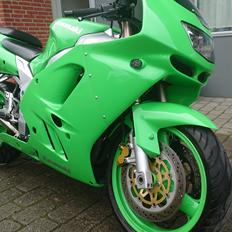 Kawasaki ZX-9R Ninja 