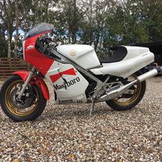 Yamaha RD 500