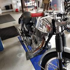 Royal Enfield Fury 612cc "bighead"  (for sale)
