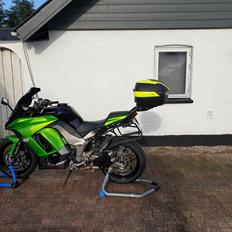 Kawasaki Z1000sx 