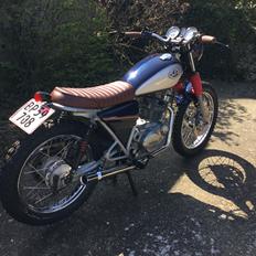 Yamaha SR 250 Classic.