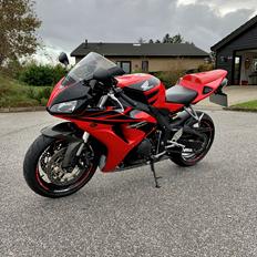 Honda CBR1000RR Fireblade