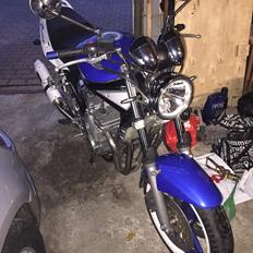 Suzuki Gsf 600 Bandit 