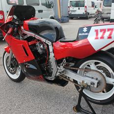 Suzuki GSXR 750