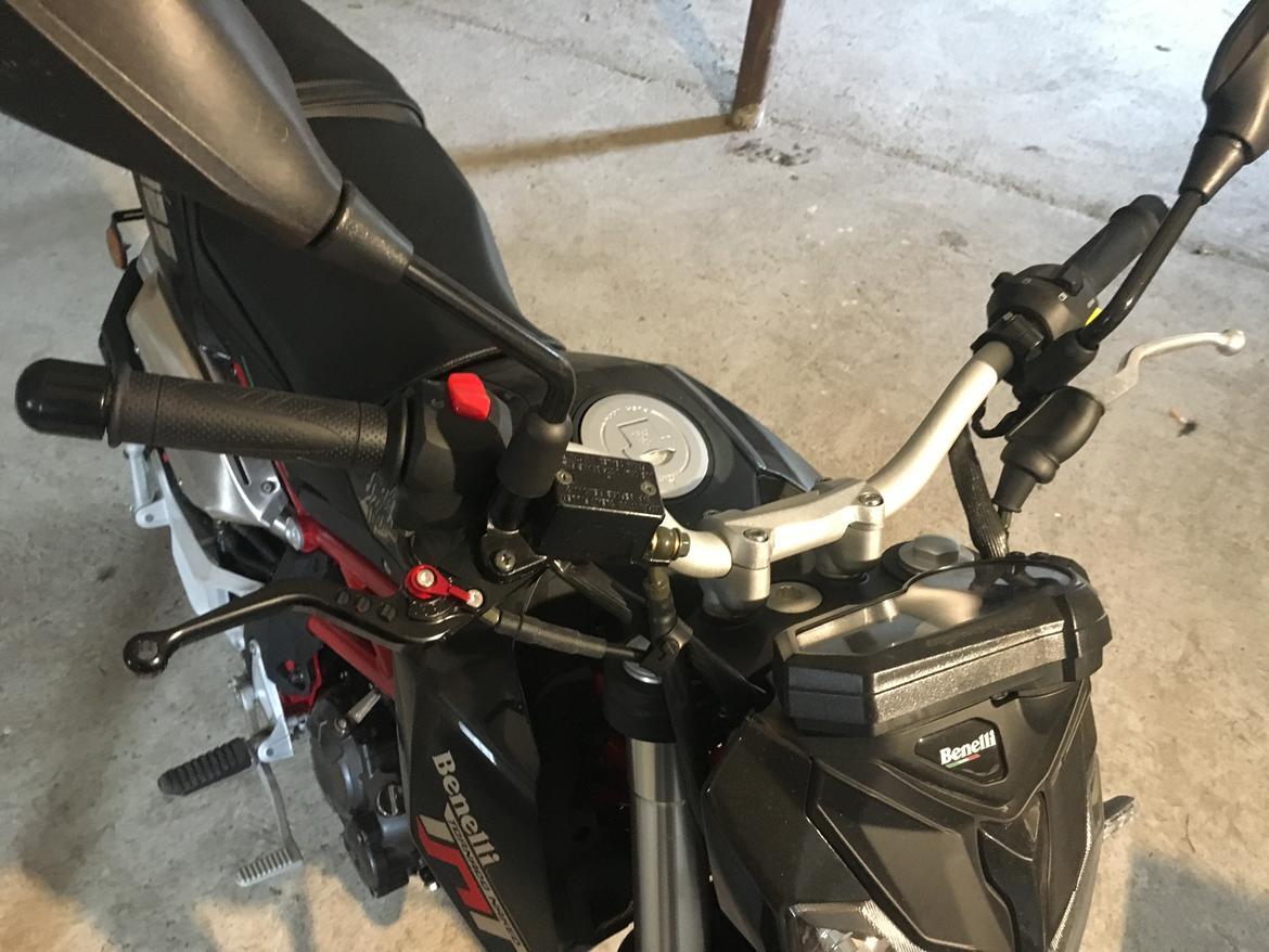 Benelli TNT 125 billede 14