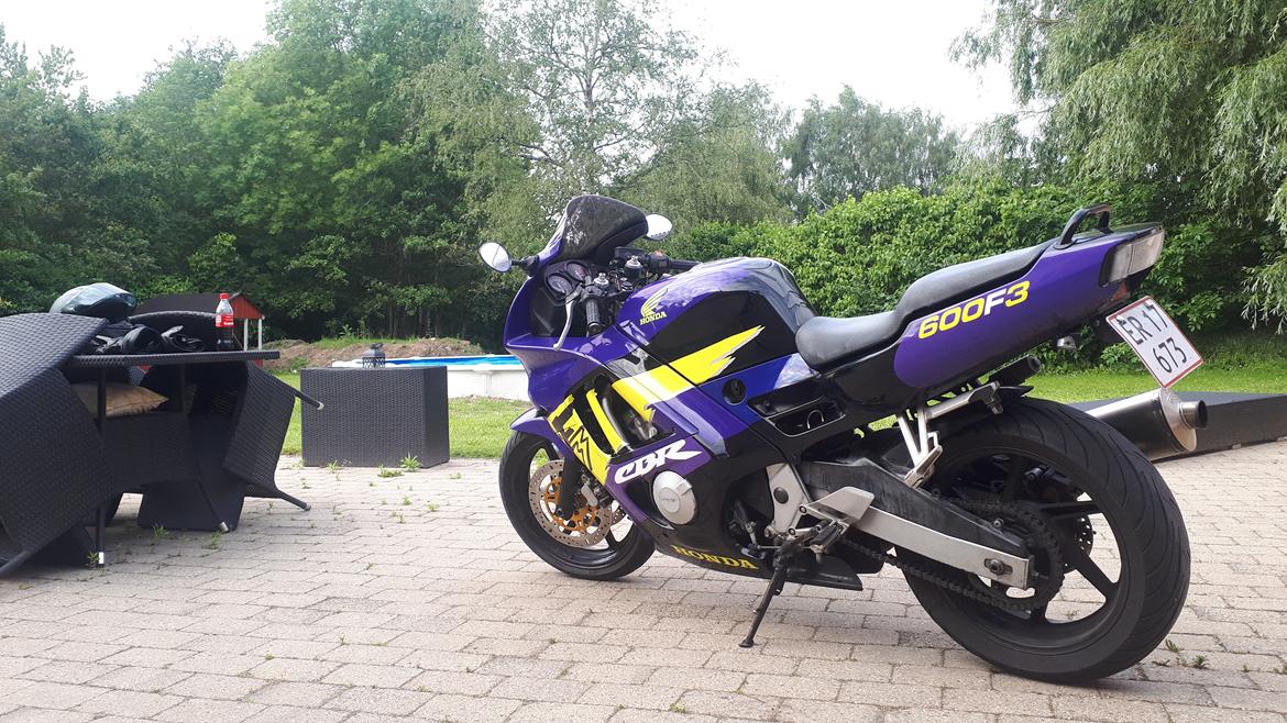 Honda CBR 600 F3 (F2.5) billede 1