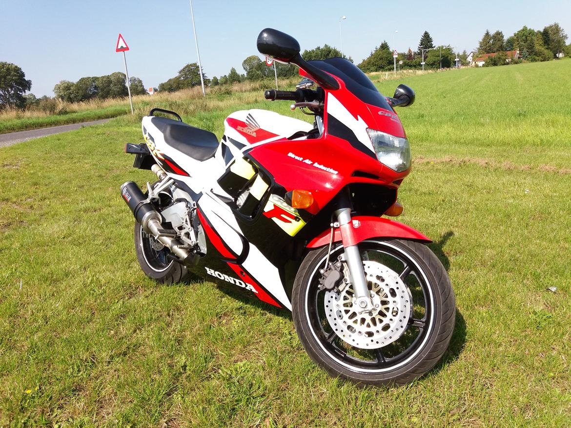 Honda CBR 600 F3 - solgt billede 1