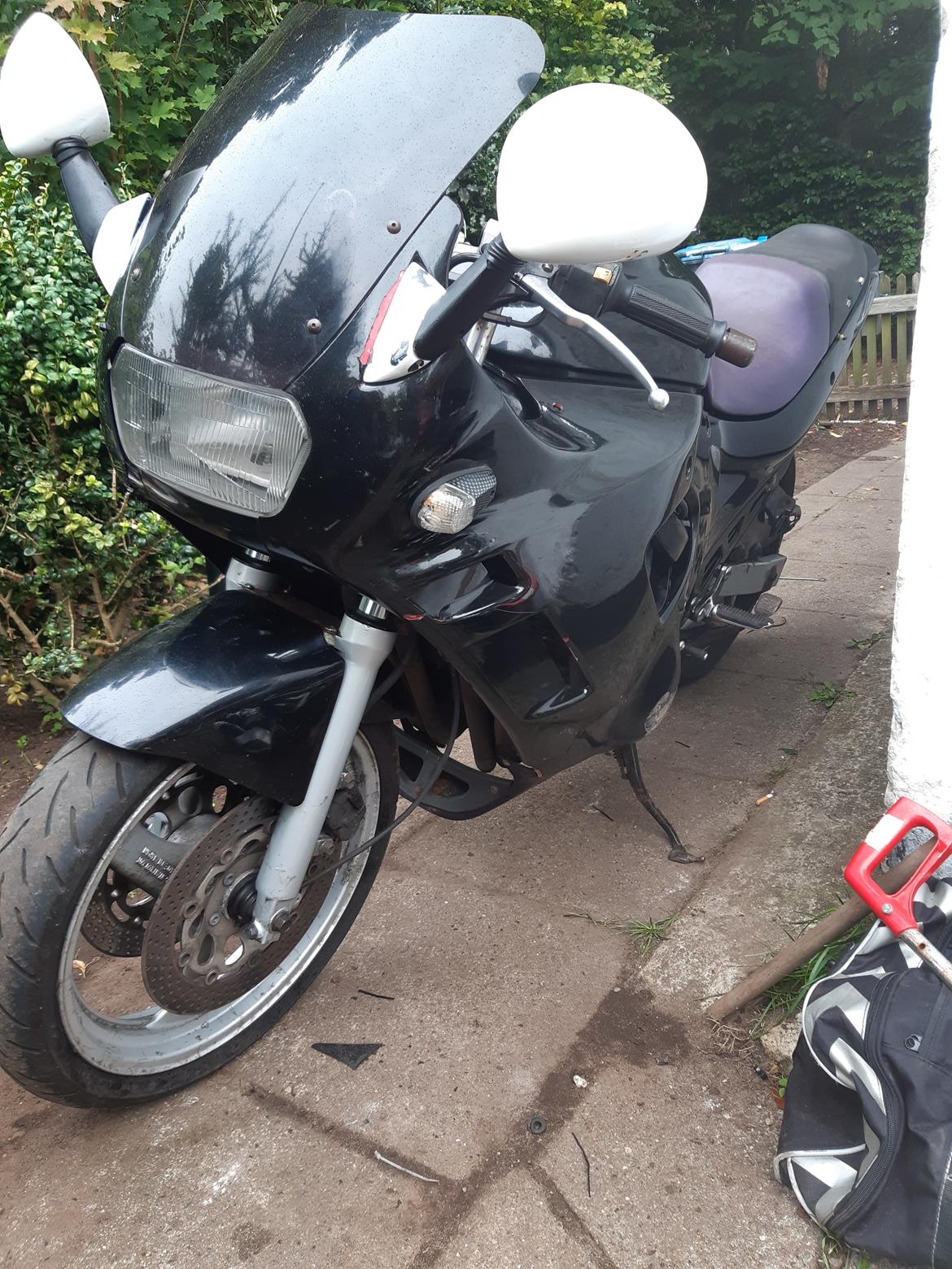 Suzuki gsx 600f billede 5