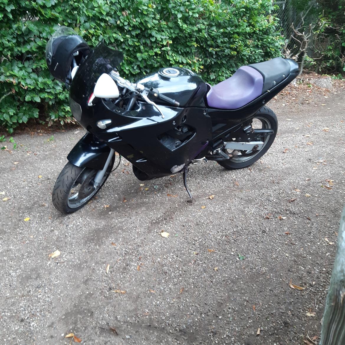 Suzuki gsx 600f billede 16