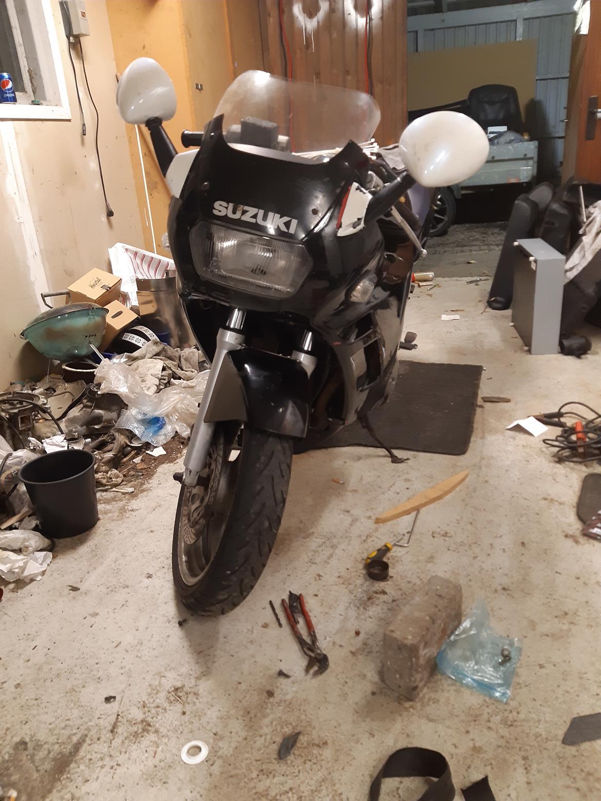 Suzuki gsx 600f billede 28