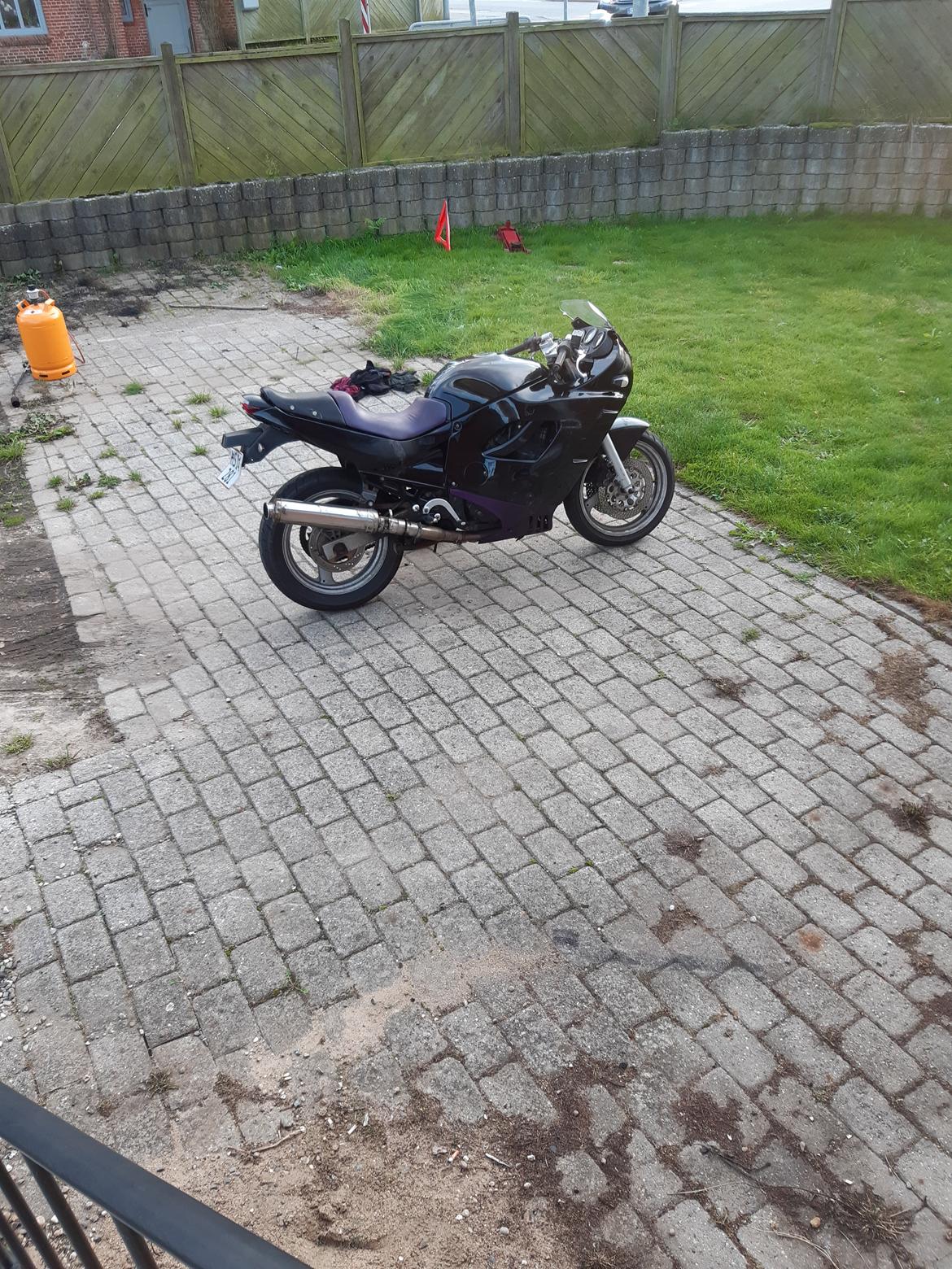 Suzuki gsx 600f billede 27