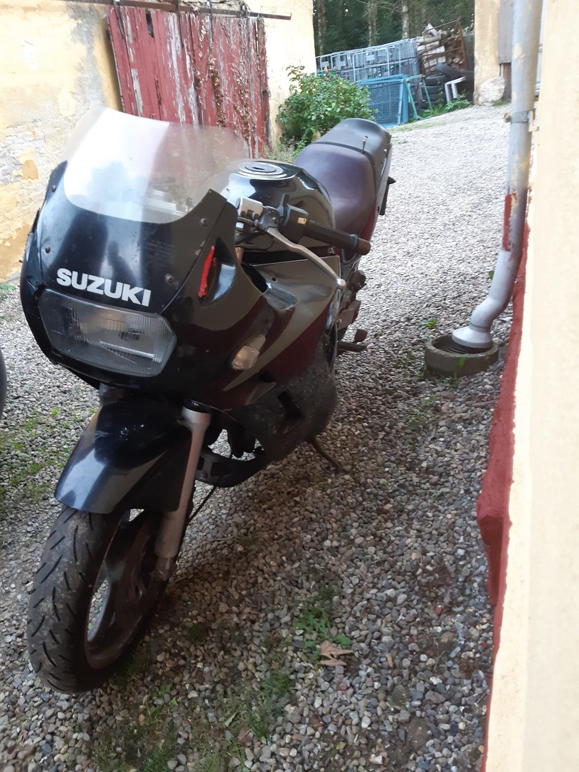 Suzuki gsx 600f billede 30