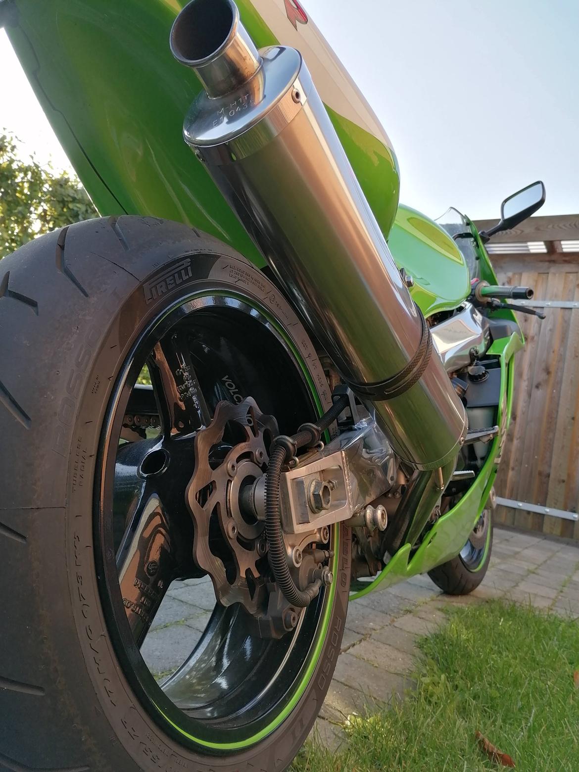 Kawasaki Ninja ZX-7R billede 14