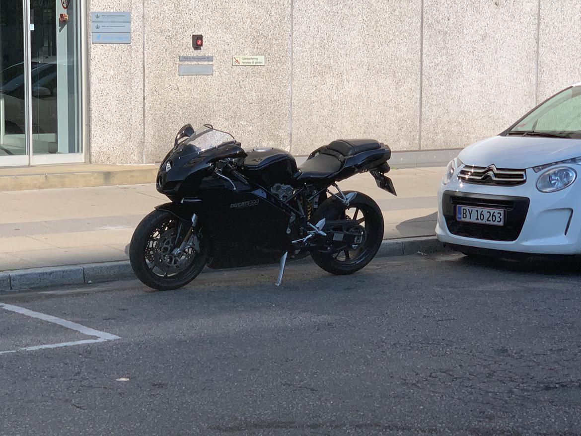 Ducati 999 billede 6