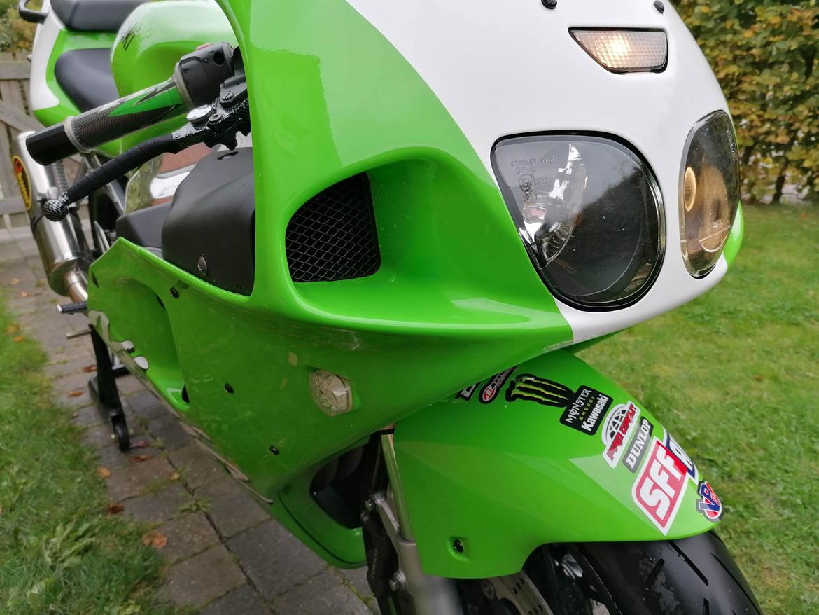 Kawasaki Ninja ZX-7R billede 8