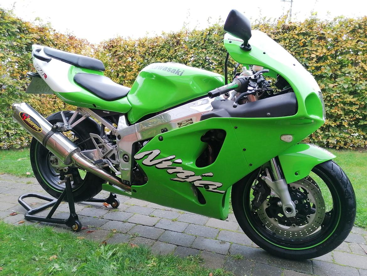 Kawasaki Ninja ZX-7R billede 7